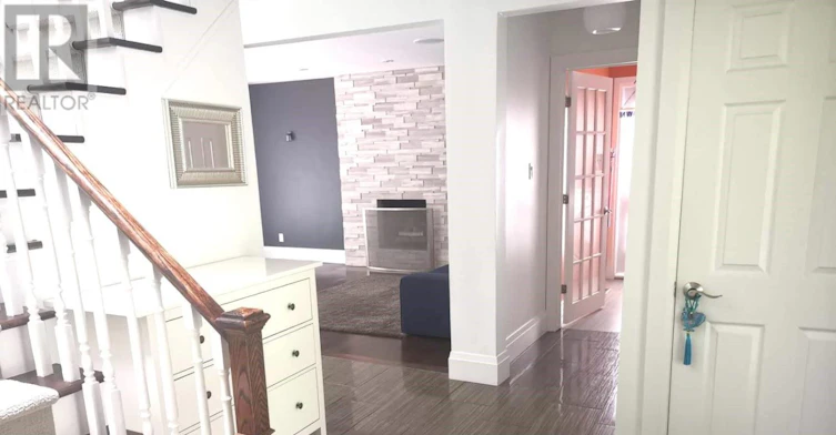 24 Avondale Crescent, Markham, ON, L3P 2K1 - 14
