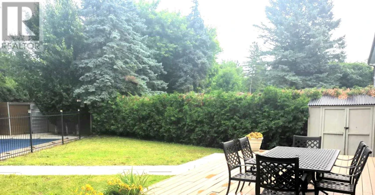 24 Avondale Crescent, Markham, ON, L3P 2K1 - 6