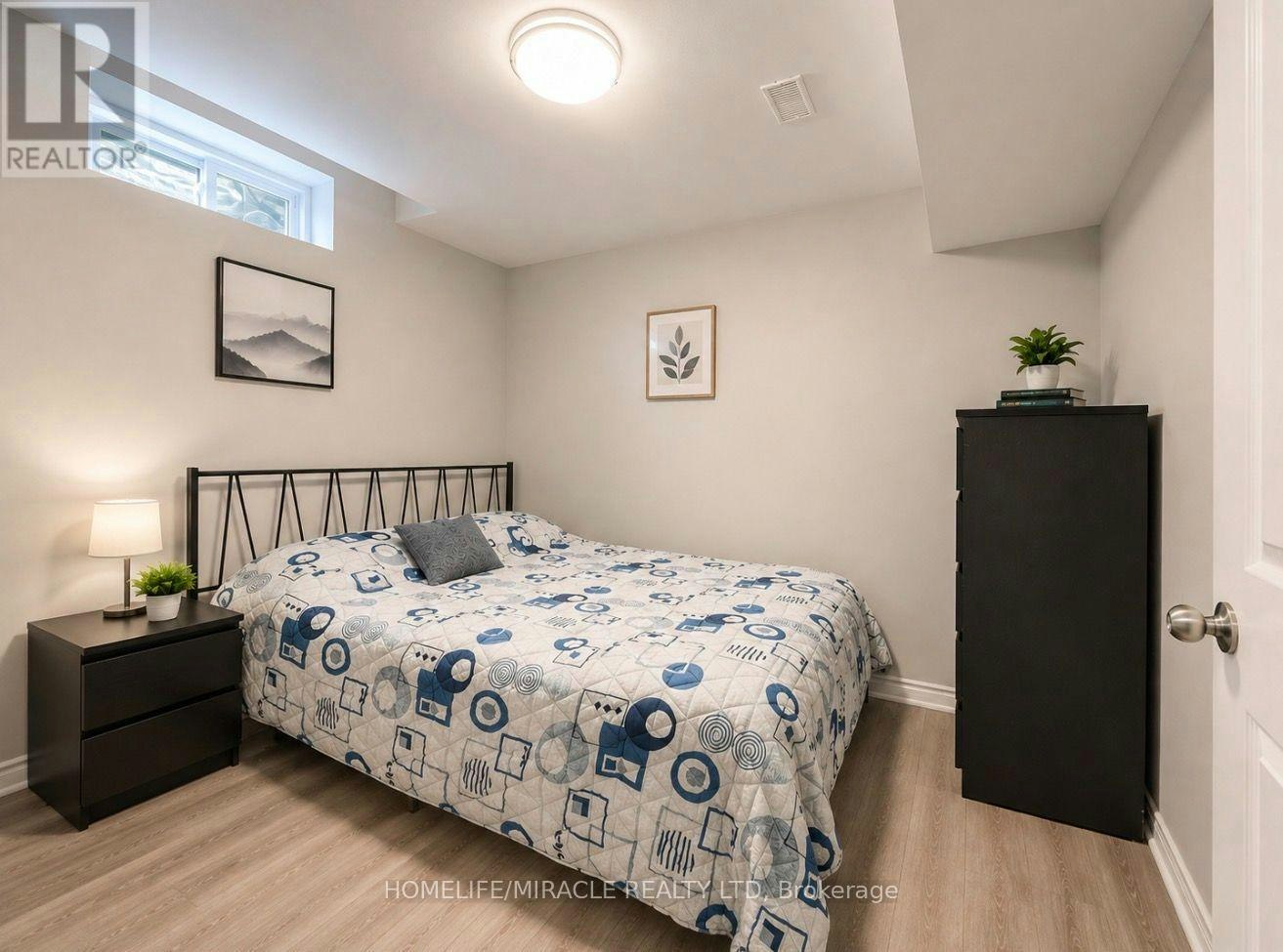 BSMT-5437 Royal Aberdeen Drive, Mississauga, ON, L4Z 3W2 - 2
