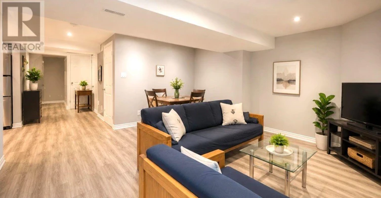 BSMT-5437 Royal Aberdeen Drive, Mississauga, ON, L4Z 3W2