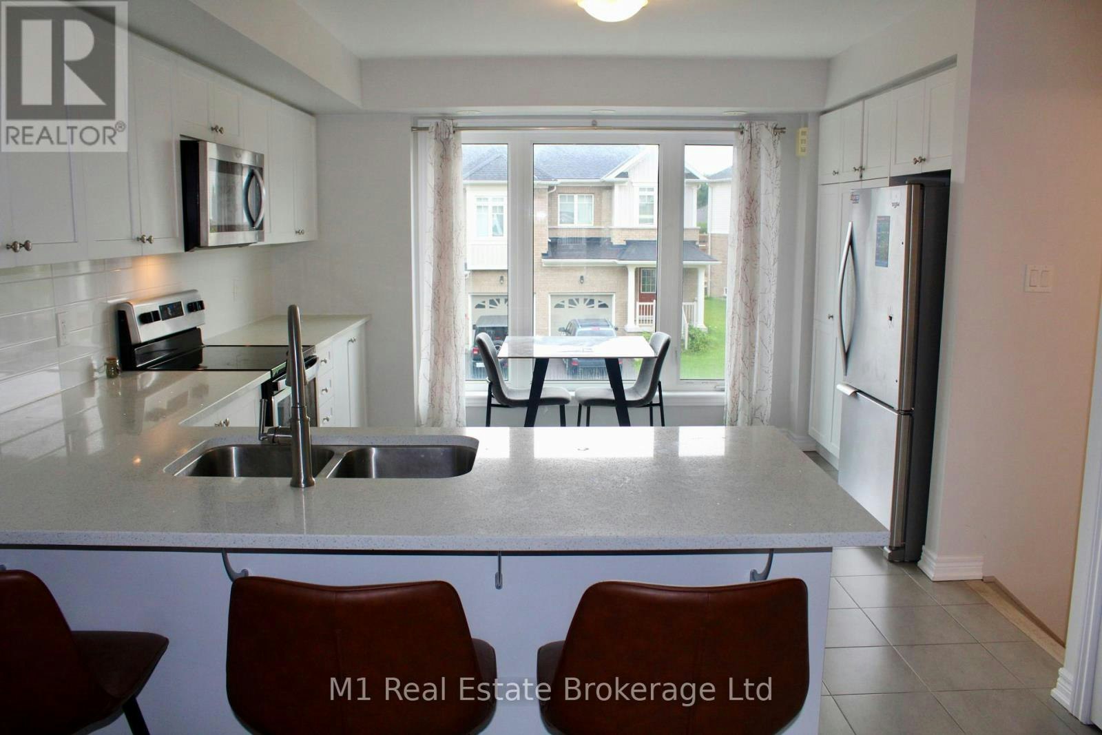 25-198 Law Drive, Guelph, ON, N1E 0P6 - 4