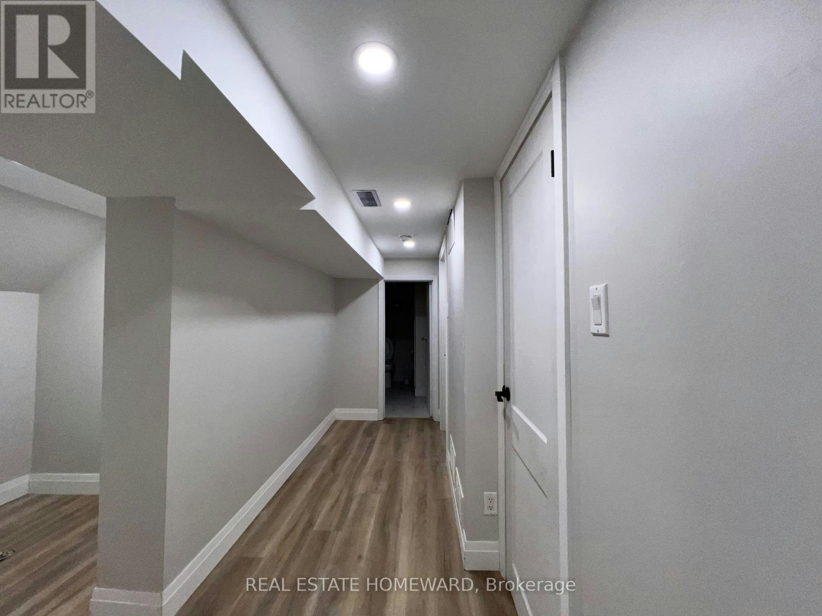 LOWER-2 Harris Park Drive, Toronto, ON, M1L 2Z9 - 10
