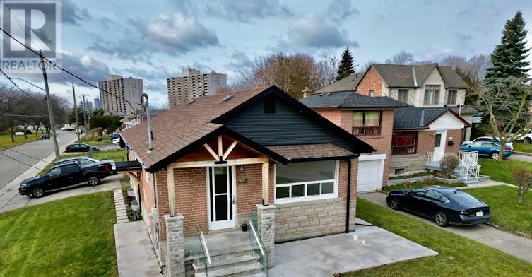 LOWER-2 Harris Park Drive, Toronto, ON, M1L 2Z9 - 2