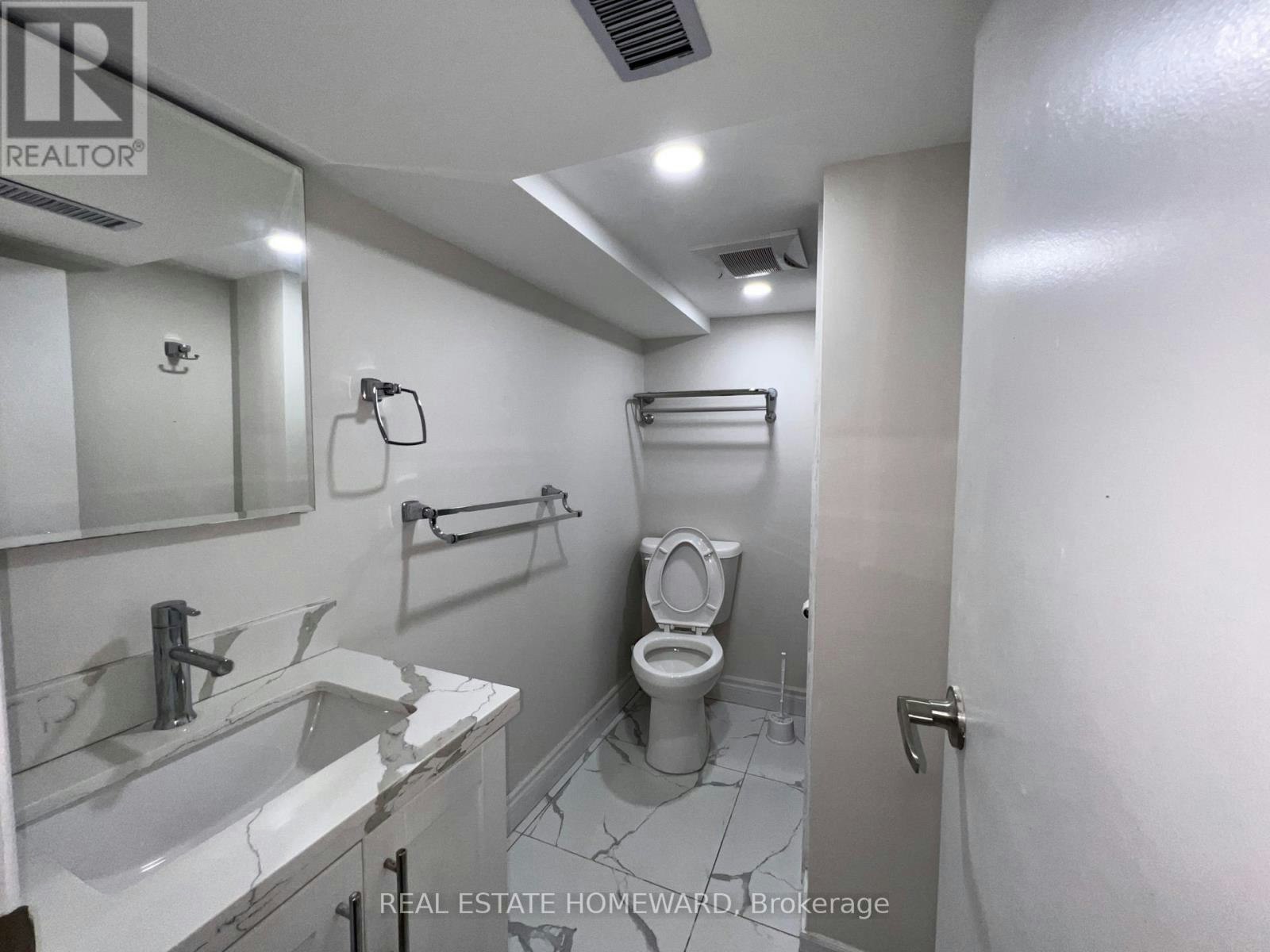 LOWER-2 Harris Park Drive, Toronto, ON, M1L 2Z9 - 11