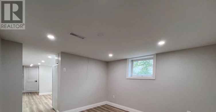 LOWER-2 Harris Park Drive, Toronto, ON, M1L 2Z9 - 9