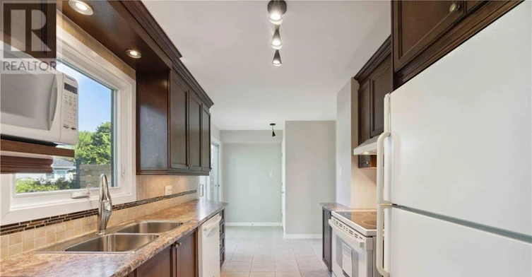 A-1776 Grey Nuns Drive, Ottawa, ON, K1C 1C3 - 6