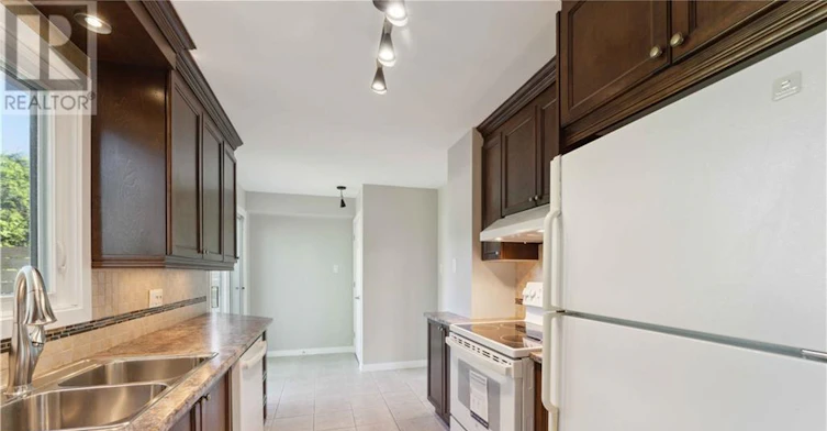 A-1776 Grey Nuns Drive, Ottawa, ON, K1C 1C3 - 8