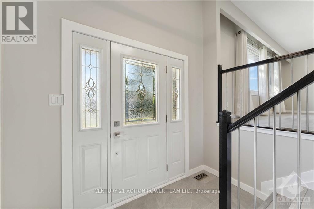 A-1776 Grey Nuns Drive, Ottawa, ON, K1C 1C3 - 2