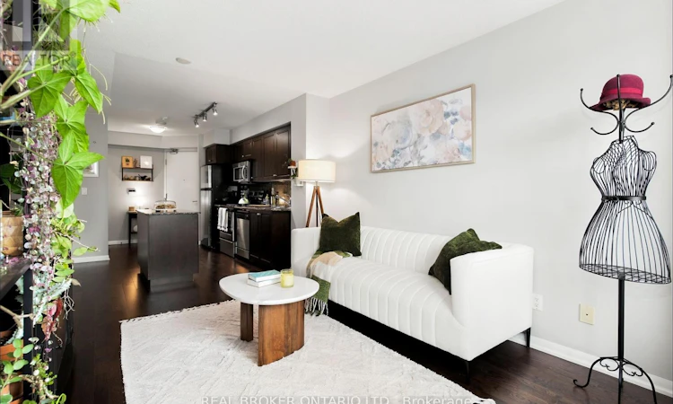 1312-215 Fort York Boulevard