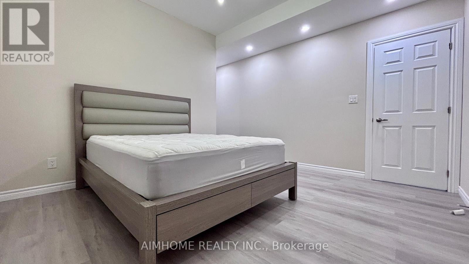 LOWER LEVEL-23 Ria Court, King, ON, L7B 0N4 - 14