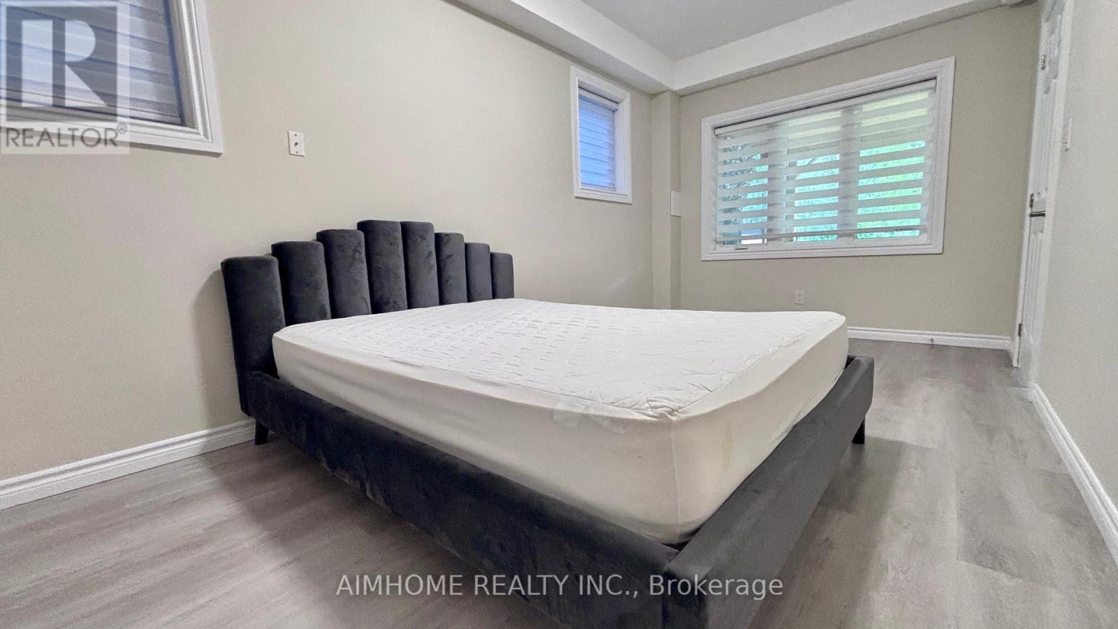 LOWER LEVEL-23 Ria Court, King, ON, L7B 0N4 - 17