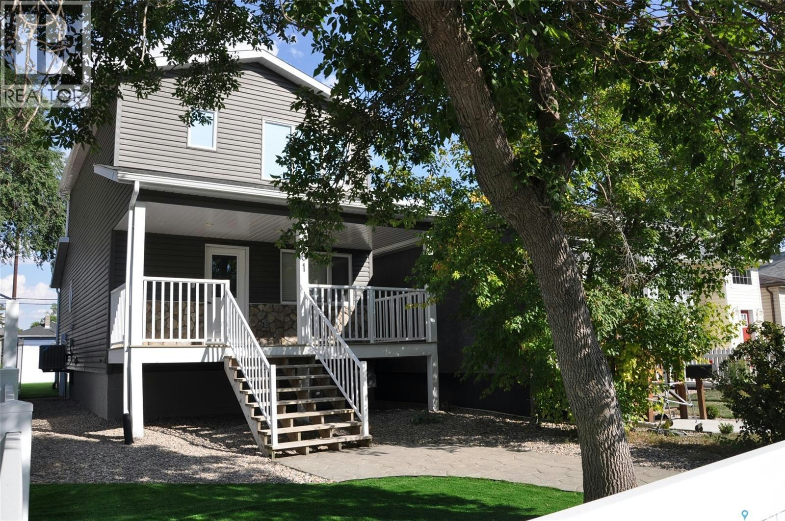 2261 Mcara Street, Regina, SK, S4N 2W2