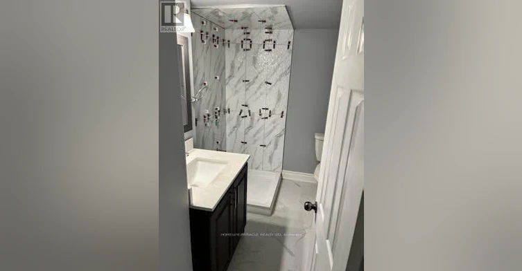 BST-114 Lorenzo Circle, Brampton, ON, L6R 3N4 - 7
