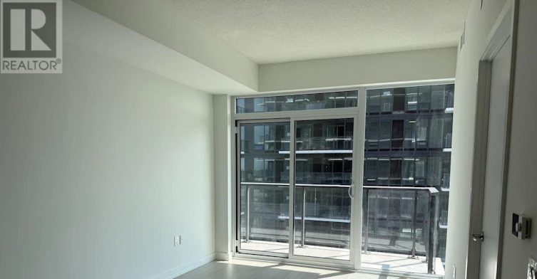 1607-4010 Eglinton Avenue W, Toronto, ON, M9A 0G5 - 3