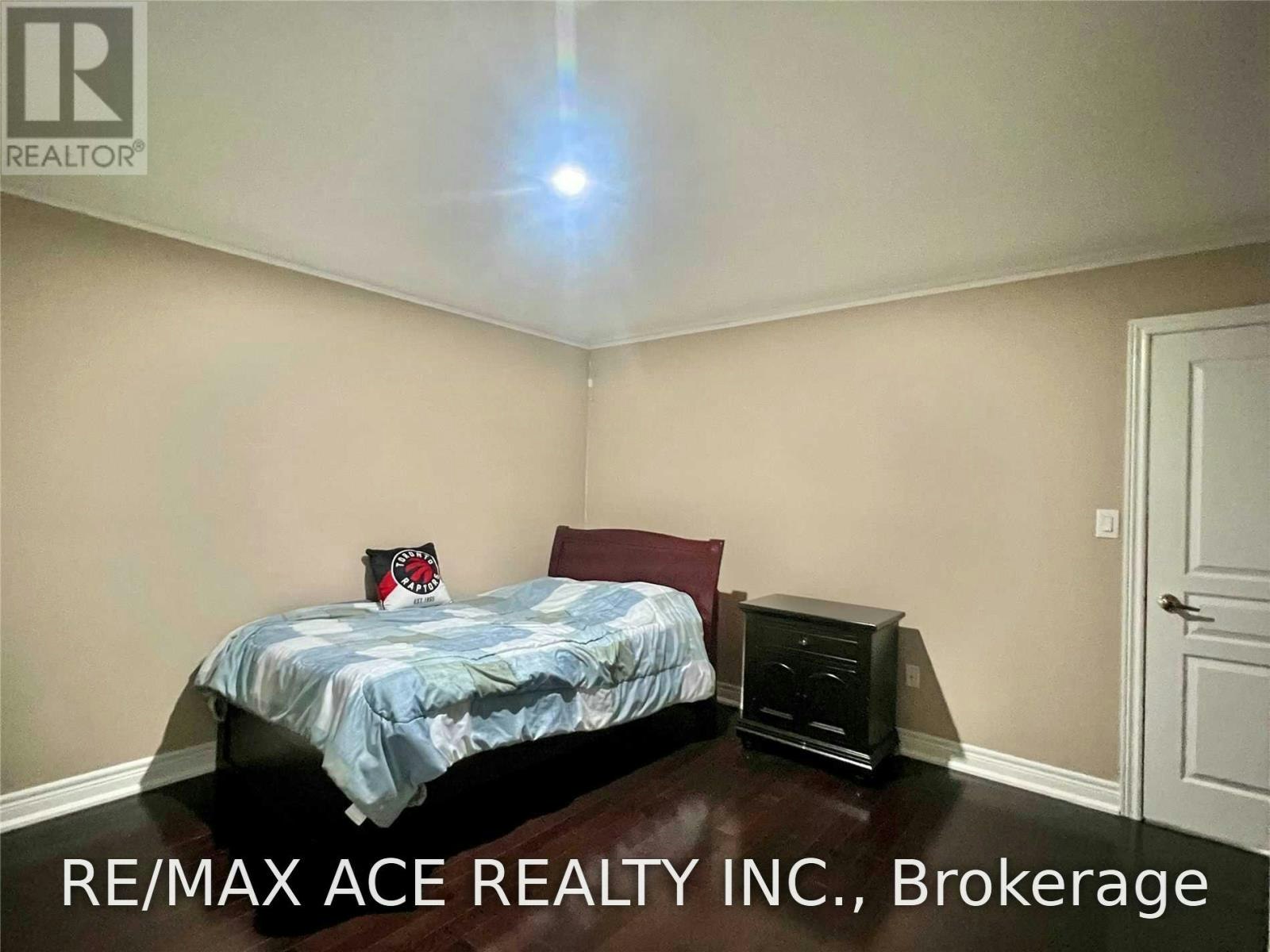 UPPER-73 Birch Tree Trail, Brampton, ON, L6P 3V5 - 12