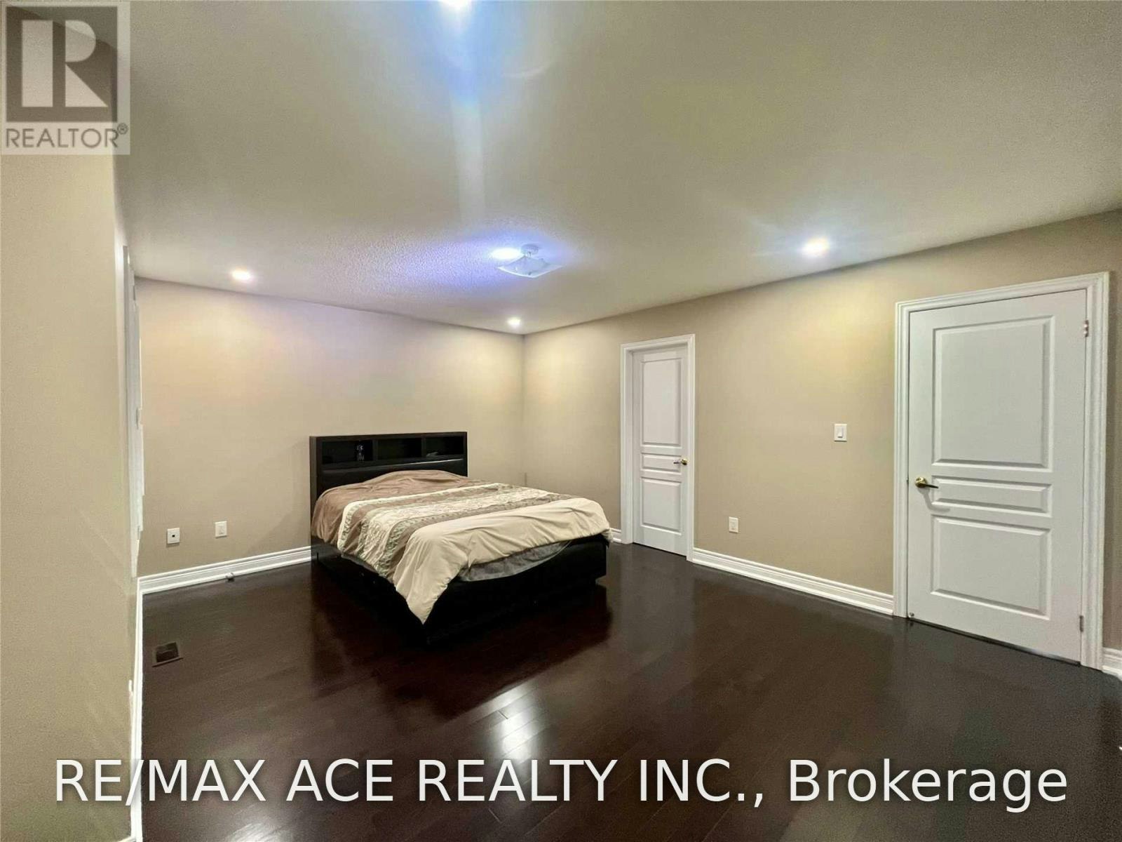 UPPER-73 Birch Tree Trail, Brampton, ON, L6P 3V5 - 11