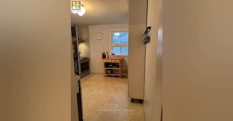 33 Groveland Crescent, Toronto, ON, M3A 3C4 - 13