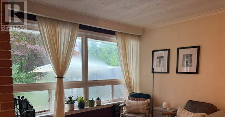 33 Groveland Crescent, Toronto, ON, M3A 3C4 - 6