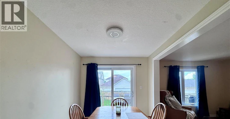 679 Karlsfeld Road, Waterloo, ON, N2T 2V3 - 9