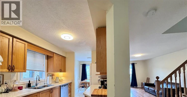 679 Karlsfeld Road, Waterloo, ON, N2T 2V3 - 2