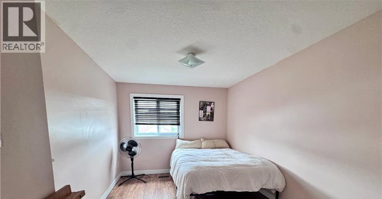 679 Karlsfeld Road, Waterloo, ON, N2T 2V3 - 13