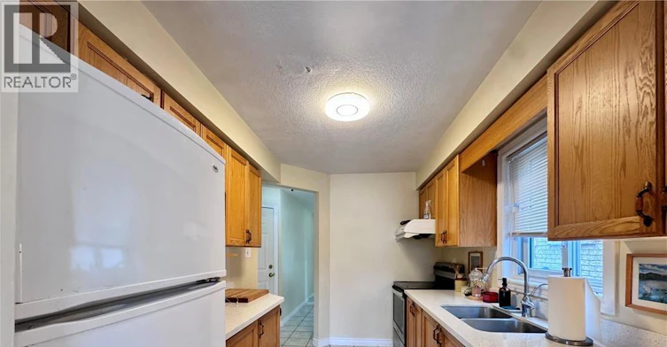 679 Karlsfeld Road, Waterloo, ON, N2T 2V3 - 8