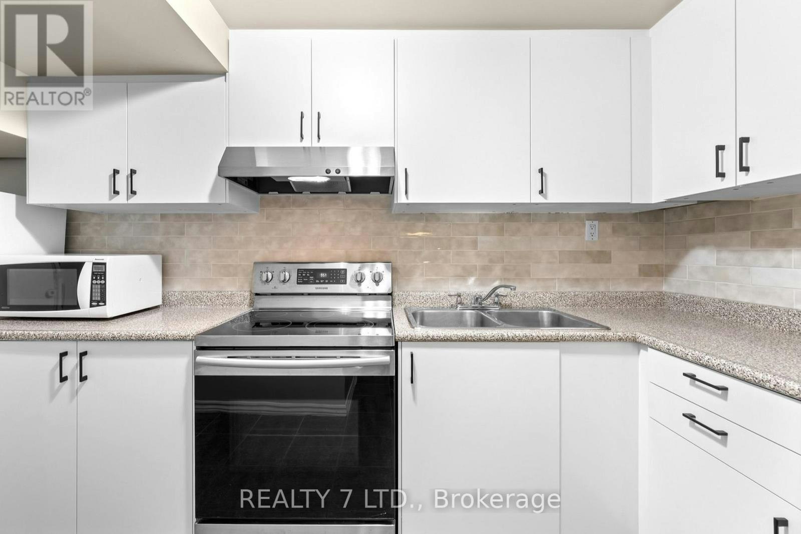 BSMT-62 Fairlane Crescent, Vaughan, ON, L4H 2G9 - 11