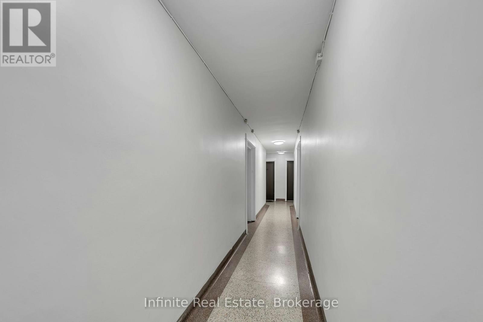 111-896 Eglinton Avenue E, Toronto, ON, M4G 2L2 - 11