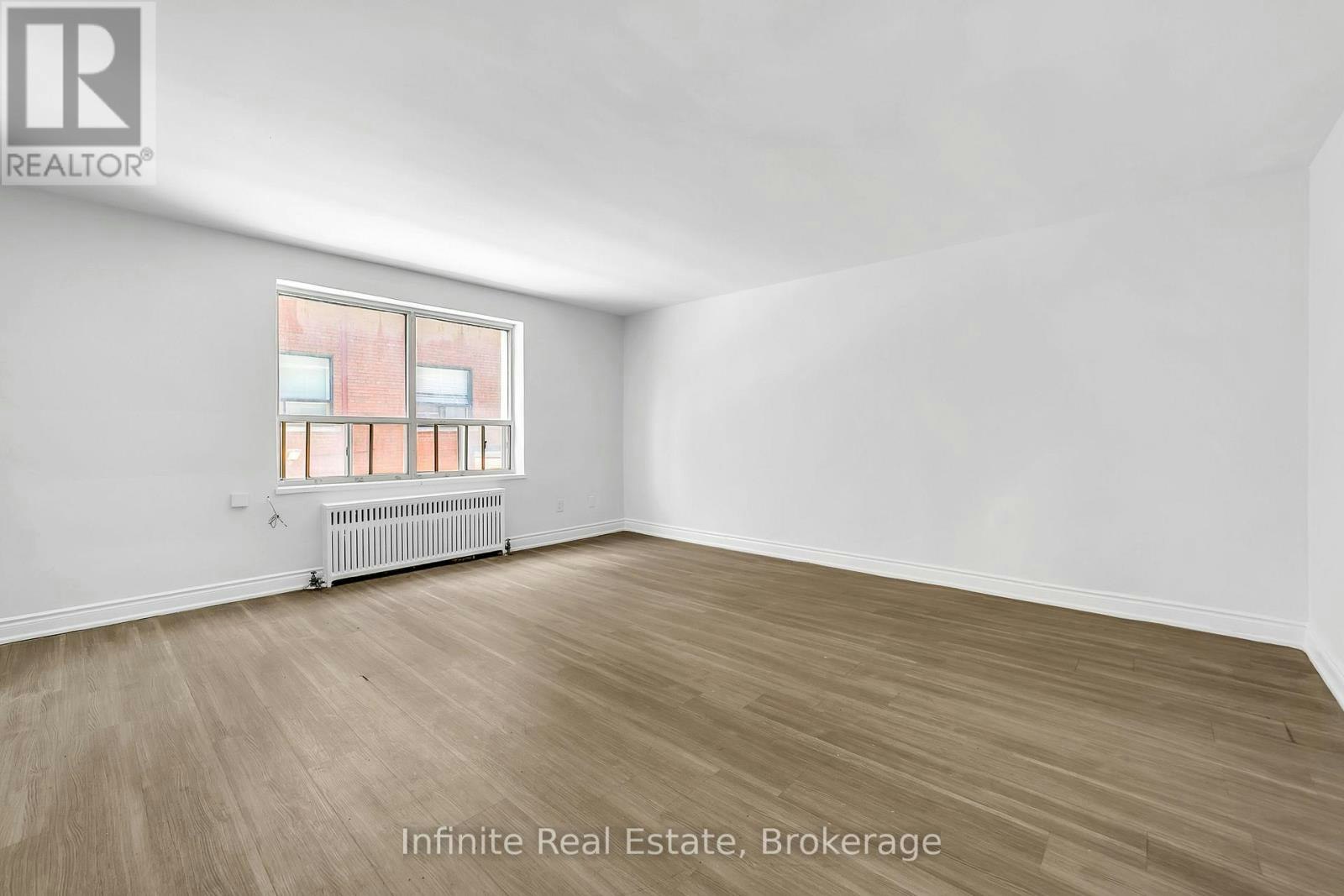 111-896 Eglinton Avenue E, Toronto, ON, M4G 2L2 - 7