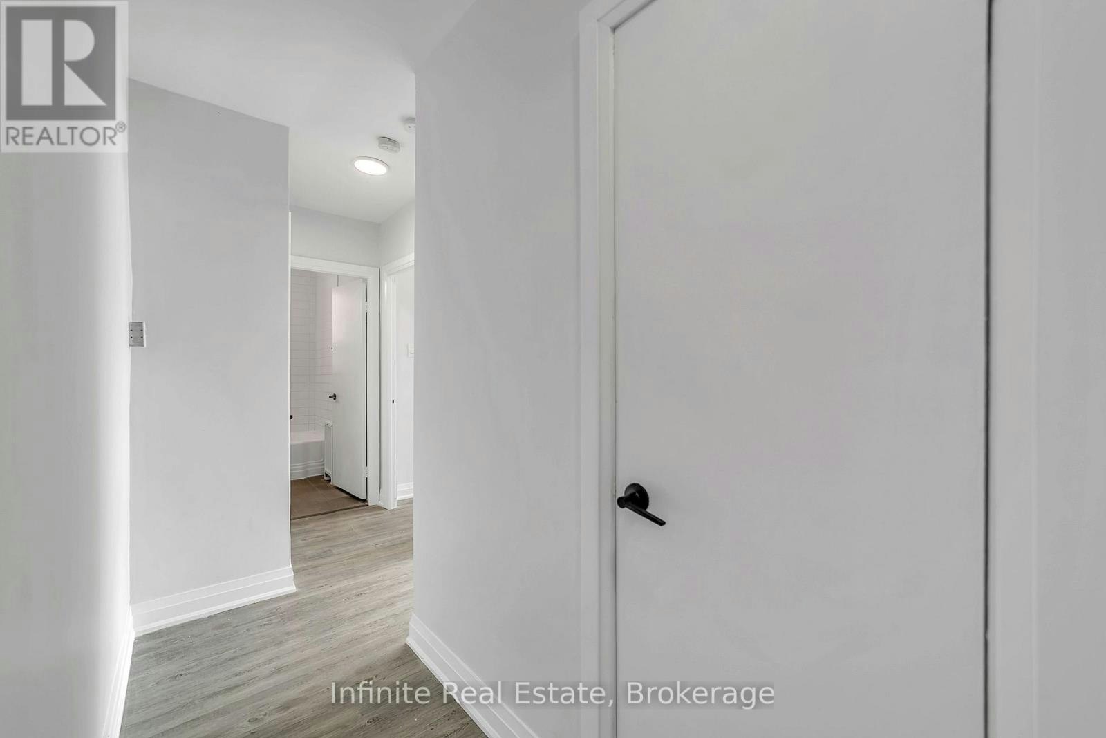 113-896 Eglinton Avenue E, Toronto, ON, M4G 2L2 - 37
