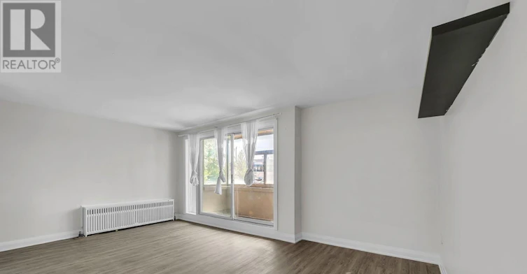 113-896 Eglinton Avenue E, Toronto, ON, M4G 2L2 - 29