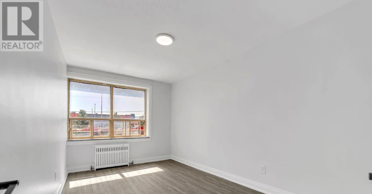 113-896 Eglinton Avenue E, Toronto, ON, M4G 2L2 - 6