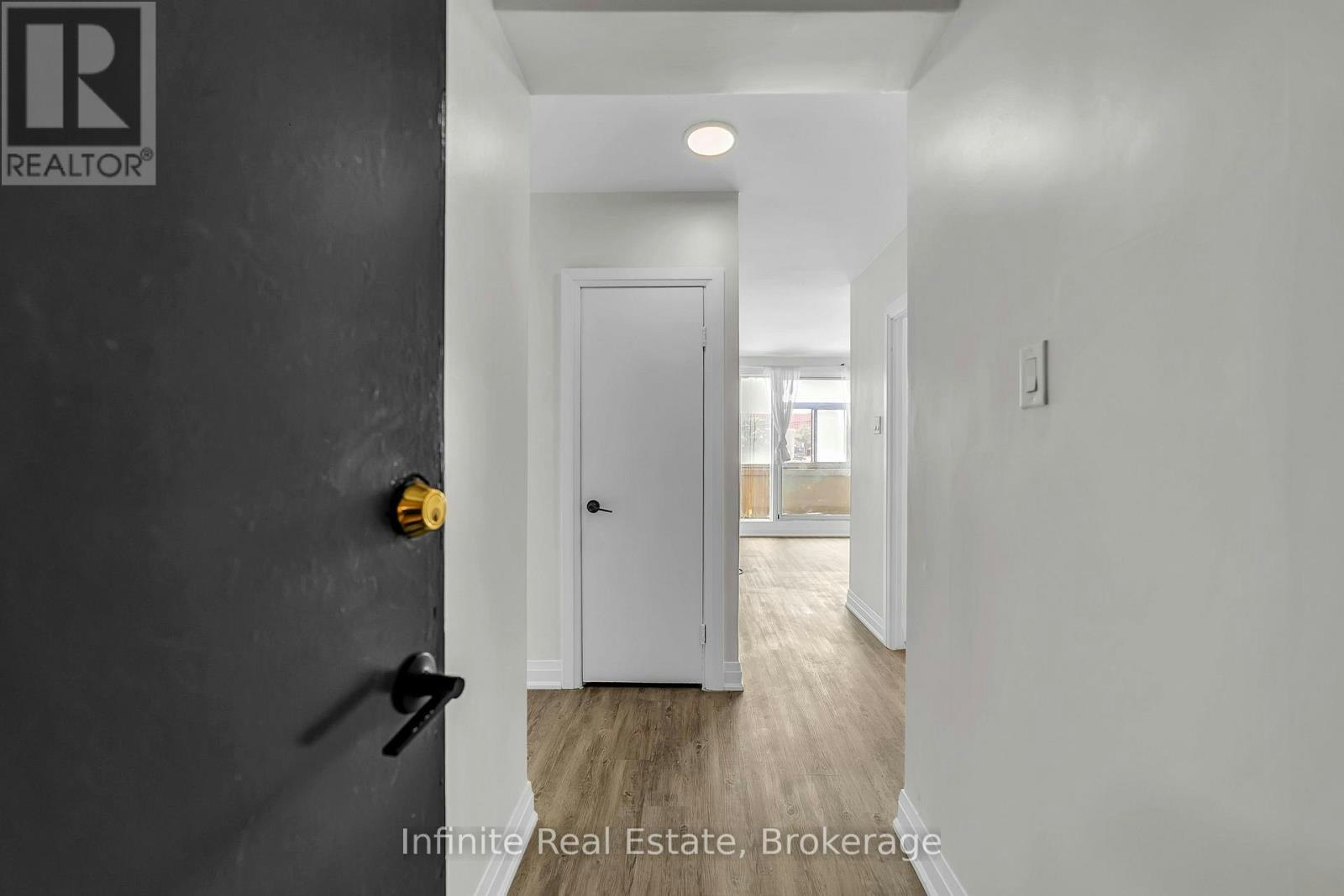 113-896 Eglinton Avenue E, Toronto, ON, M4G 2L2 - 19