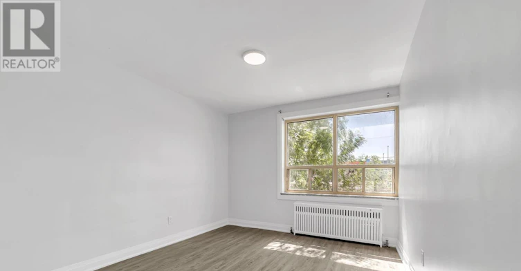 113-896 Eglinton Avenue E, Toronto, ON, M4G 2L2 - 9