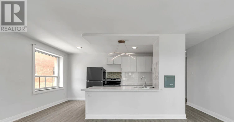 113-896 Eglinton Avenue E, Toronto, ON, M4G 2L2 - 33