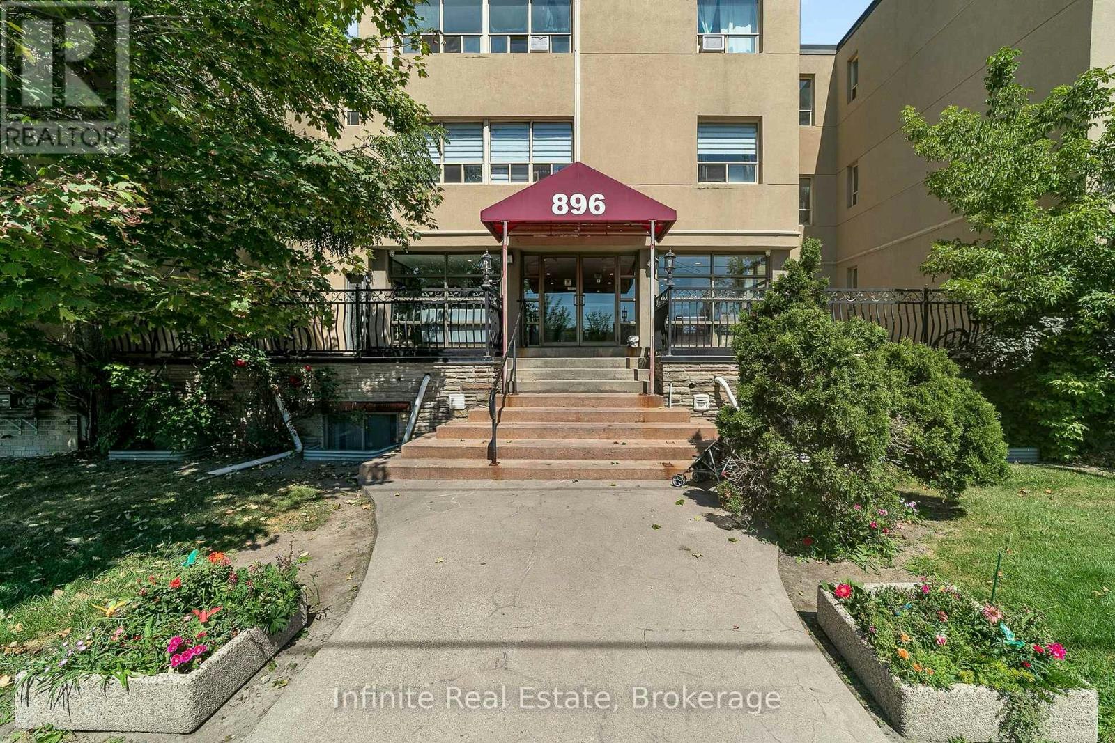 113-896 Eglinton Avenue E, Toronto, ON, M4G 2L2 - 44