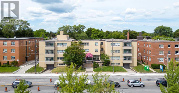 113-896 Eglinton Avenue E, Toronto, ON, M4G 2L2 - 15