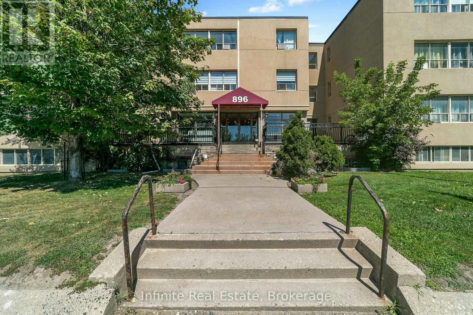 113-896 Eglinton Avenue E, Toronto, ON, M4G 2L2 - 41