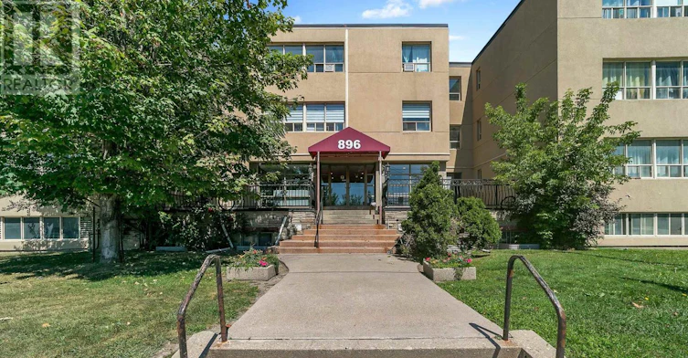 113-896 Eglinton Avenue E, Toronto, ON, M4G 2L2 - 41