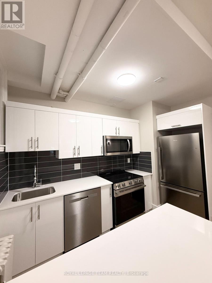 36-235 Cooper Street, Ottawa, ON, K2P 1L7 - 10