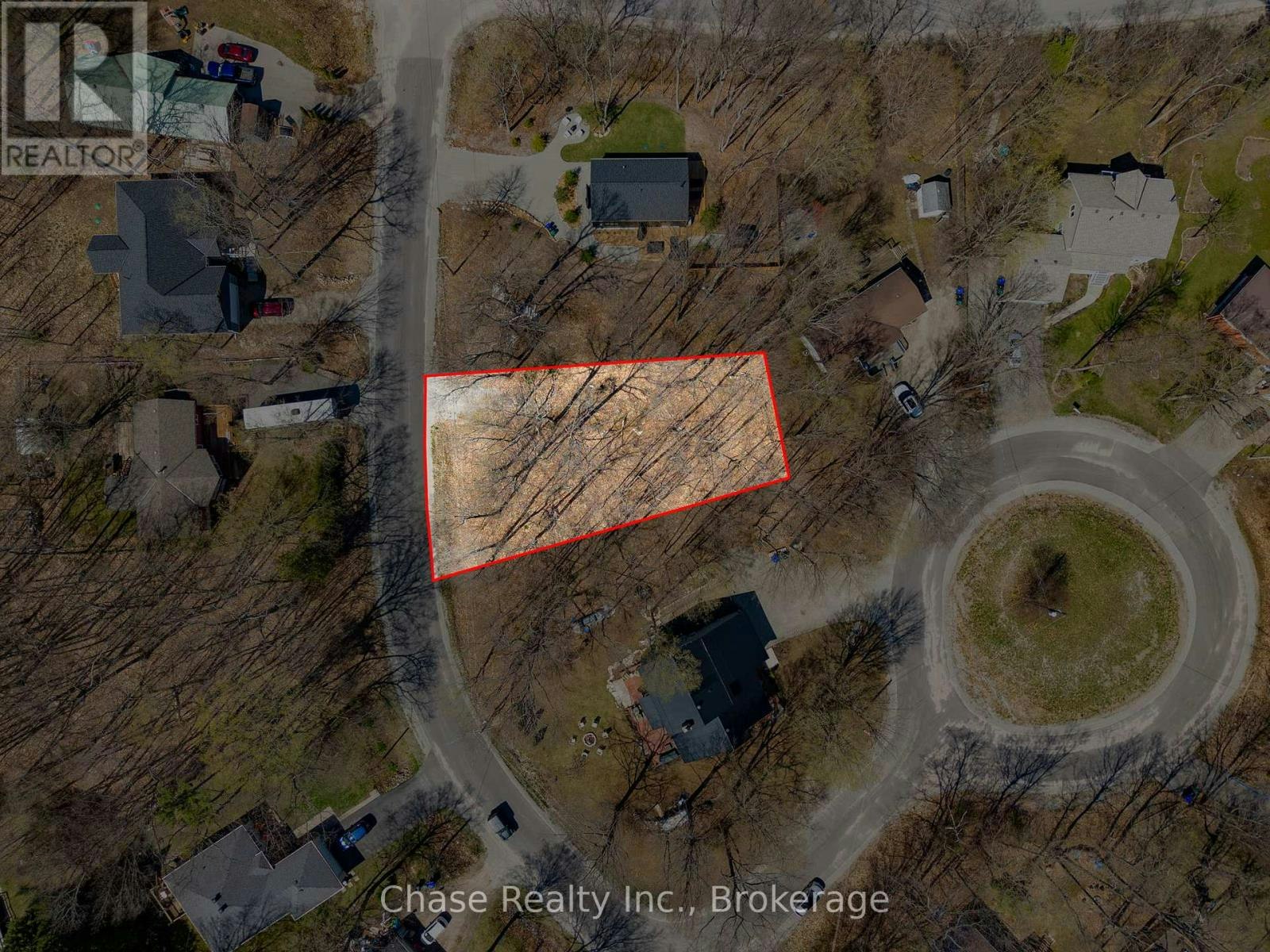 7 Oneida Crescent, Tiny, ON, L9M 0B2