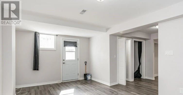 LOWER-271 Carson Drive, Hamilton, ON, L8T 2X8 - 16