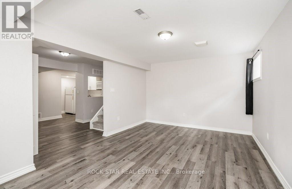 LOWER-271 Carson Drive, Hamilton, ON, L8T 2X8 - 15