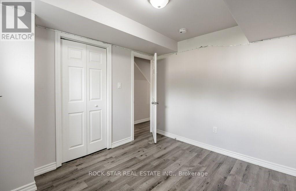 LOWER-271 Carson Drive, Hamilton, ON, L8T 2X8 - 9