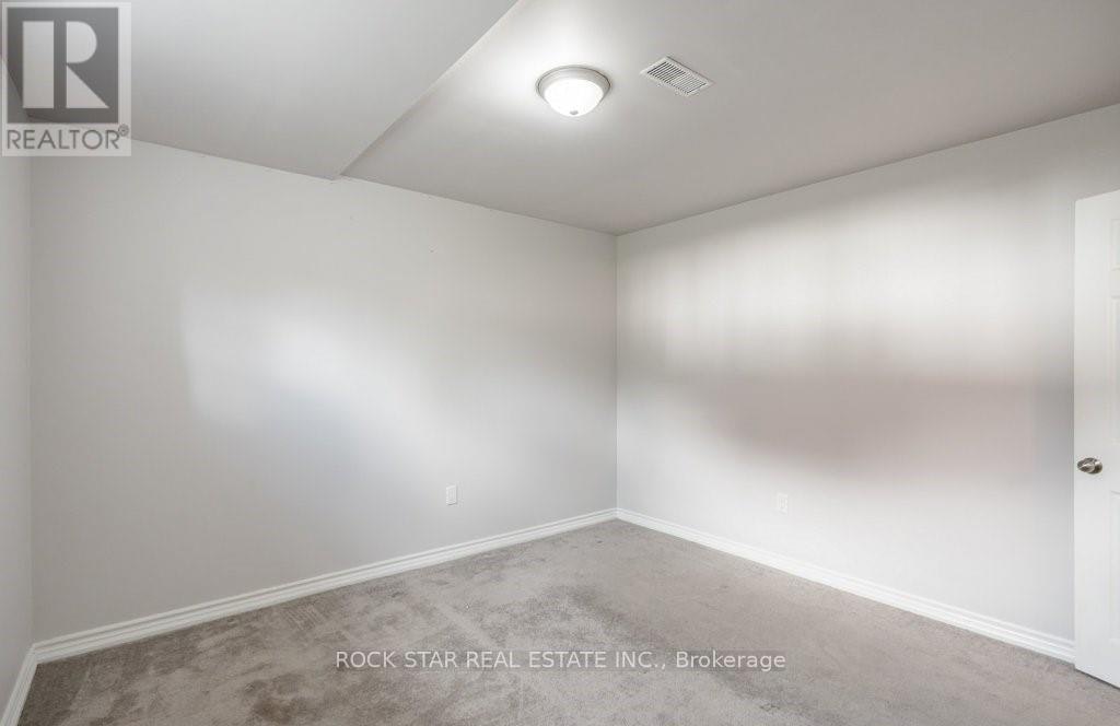 LOWER-271 Carson Drive, Hamilton, ON, L8T 2X8 - 7