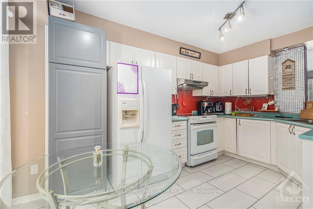 429 Wincanton Drive, Ottawa, ON, K4A 3X9 - 11