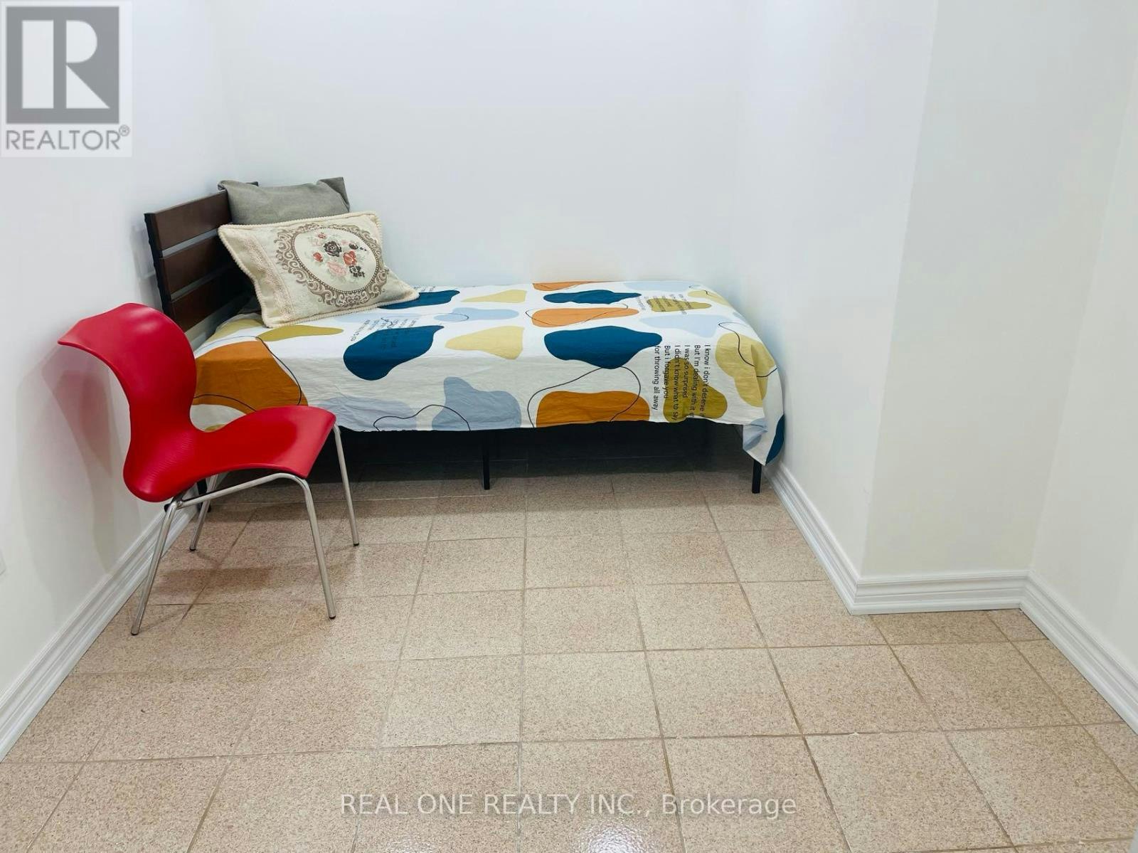 1 Addison Street, Richmond Hill, ON, L4C 7M2 - 7