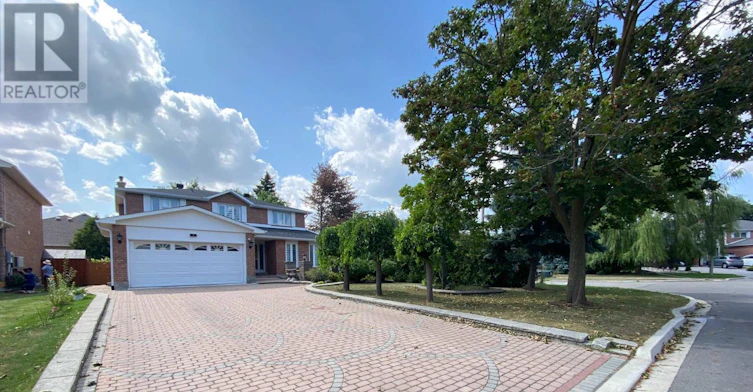 1 Addison Street, Richmond Hill, ON, L4C 7M2