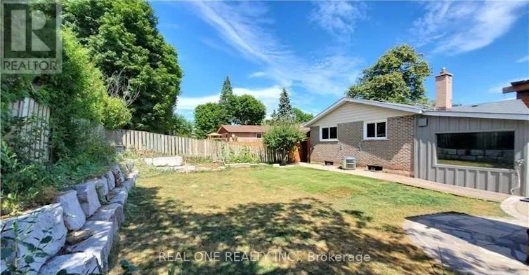 UPPER-133 Mccraney Street, Oakville, ON, L6H 1H5 - 16
