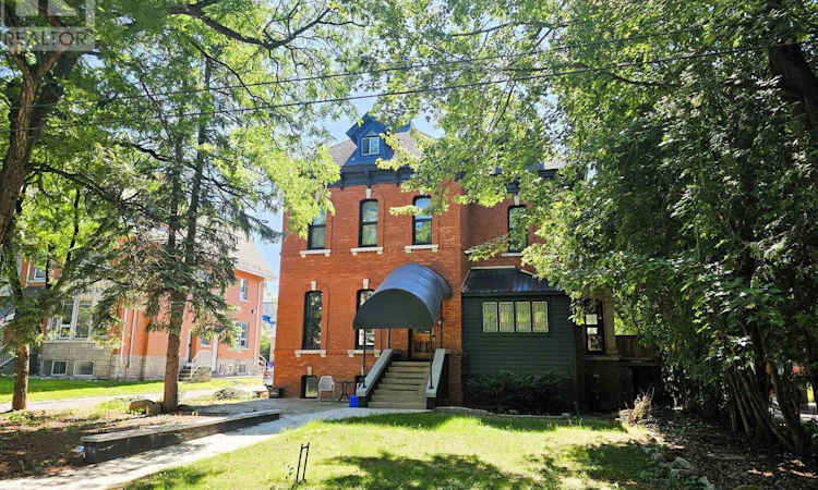 460 Wilbrod Street